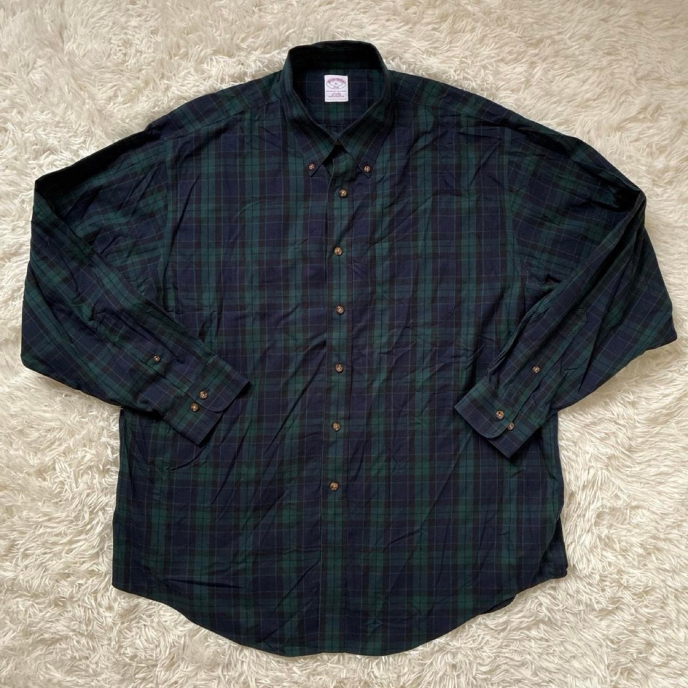 Brooks Brothers Non-Iron 100% Cotton plaid long sleeve button-up shirt